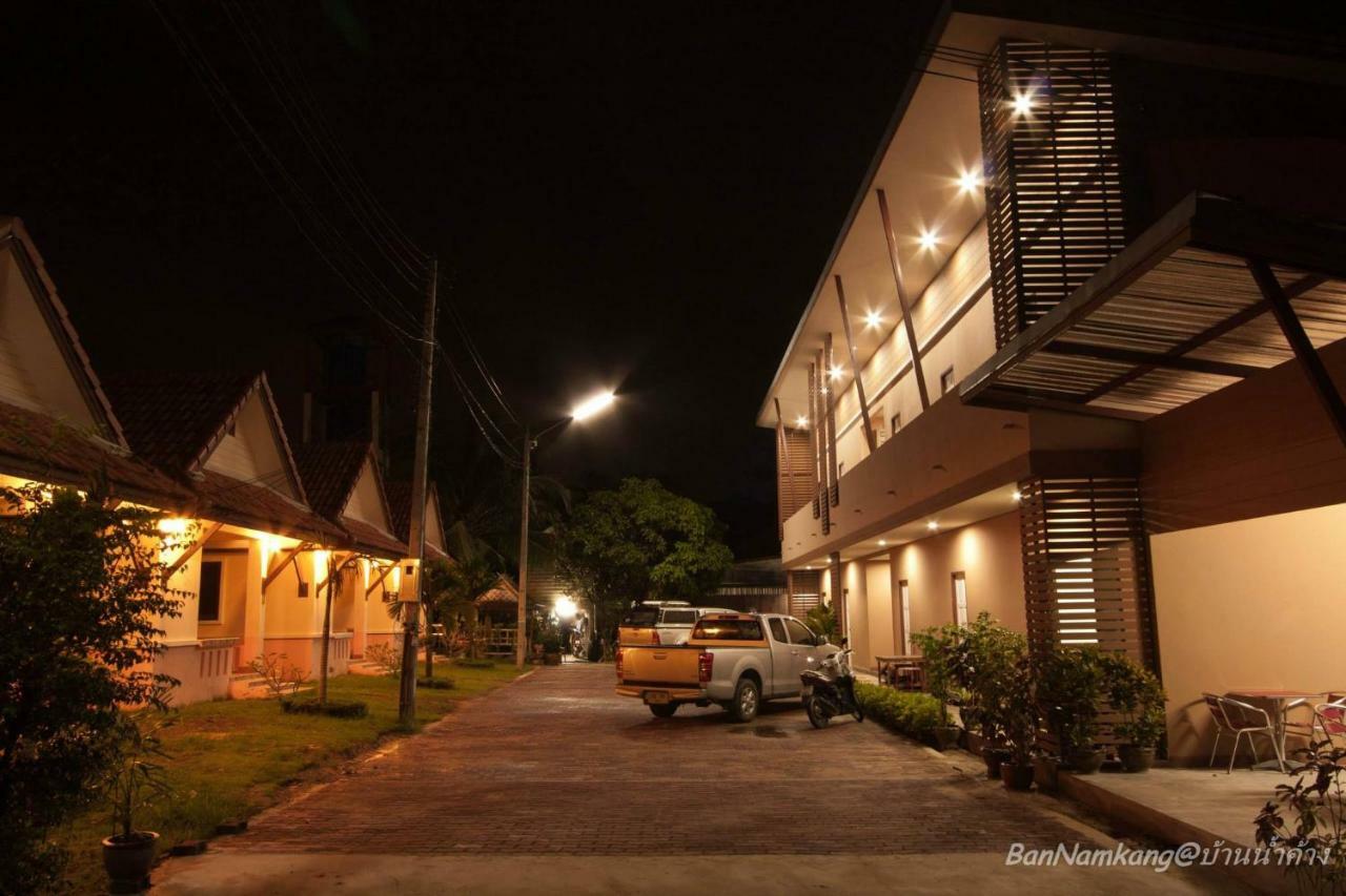 Bannamkang Hotel Nai Yang Beach Esterno foto